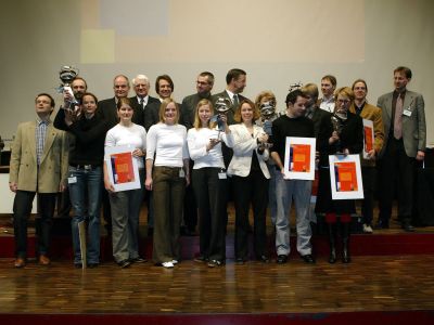 Gruppenbild Preisträger und -stifter